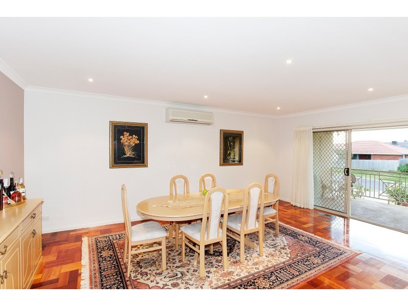 6 Asti Place, Berwick VIC 3806