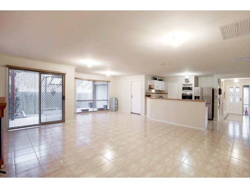 1 Stirling Circuit, Beaconsfield VIC 3807