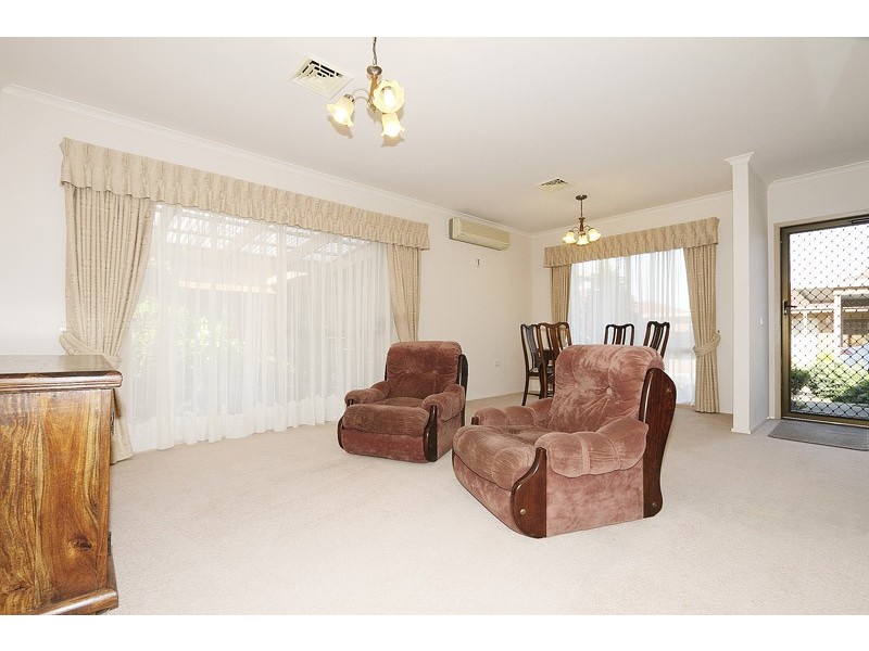 117/6 Melville Park Drive, Berwick VIC 3806