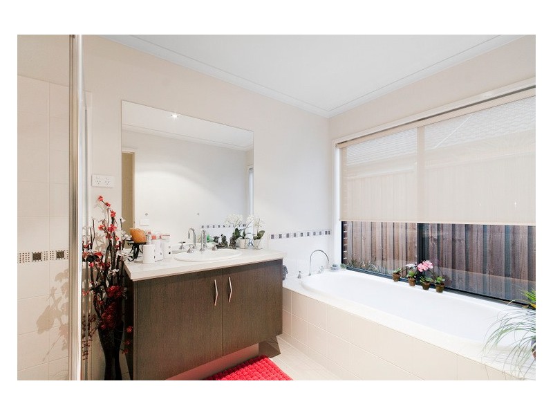 130 Moondarra Drive, Berwick VIC 3806