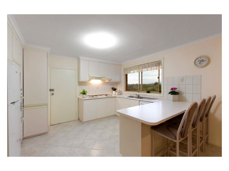 34 Kallara Crescent, Narre Warren VIC 3805