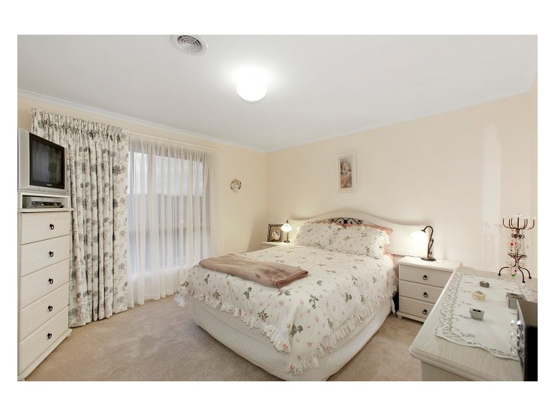 34 Kallara Crescent, Narre Warren VIC 3805