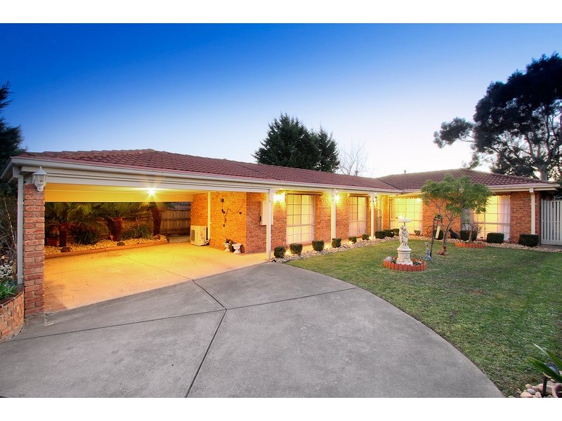 9 Bluegum Court, Narre Warren VIC 3805