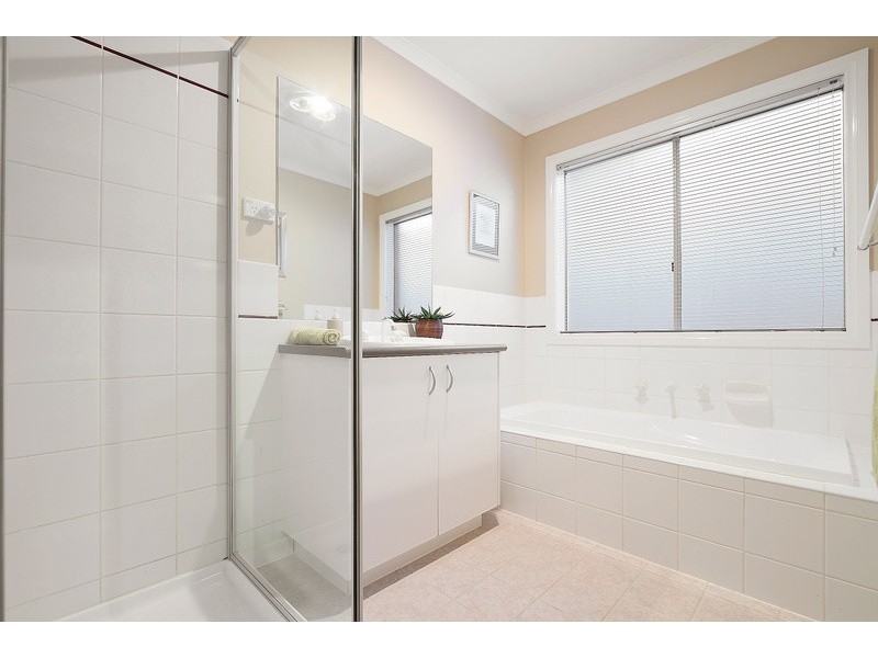 13 Timberside Drive, Beaconsfield VIC 3807