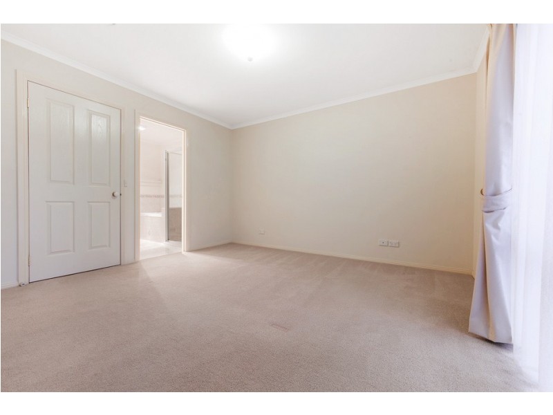 5/12-14 Fieldhouse Lane, Berwick VIC 3806