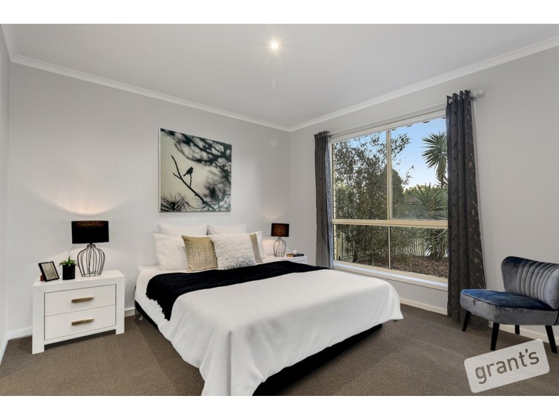 4 Theodore Terrace, Berwick VIC 3806
