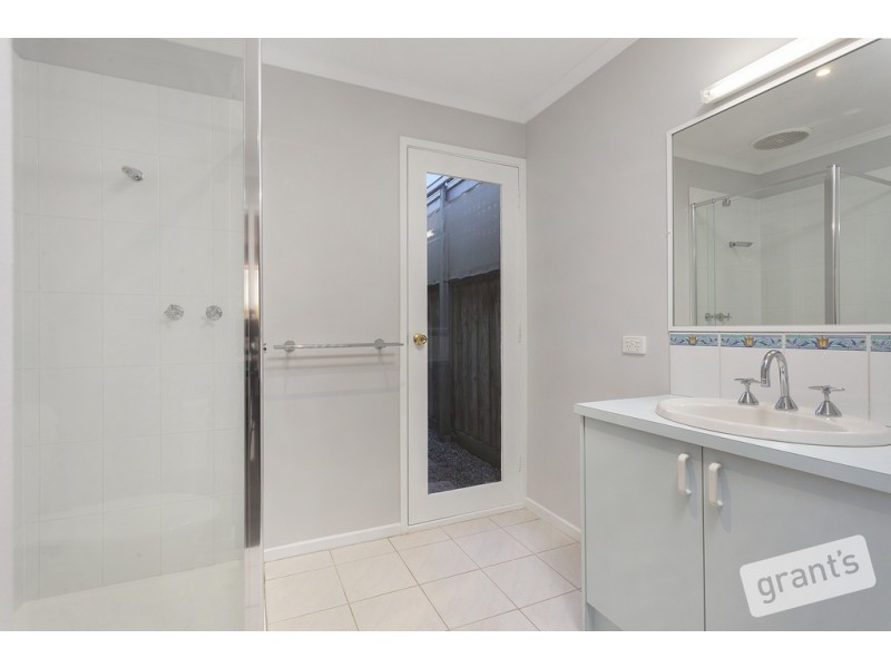 4 Theodore Terrace, Berwick VIC 3806