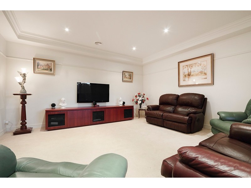 35 Premier Drive, Berwick VIC 3806