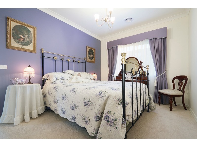 35 Premier Drive, Berwick VIC 3806