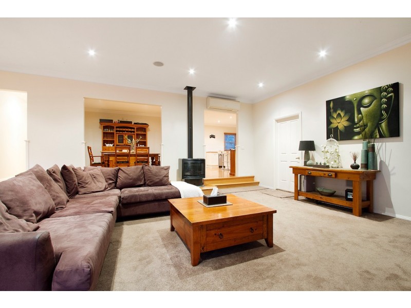 1 Morris Road, Beaconsfield Upper VIC 3808