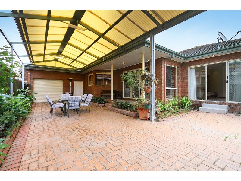 10 Fern Way, Narre Warren South VIC 3805