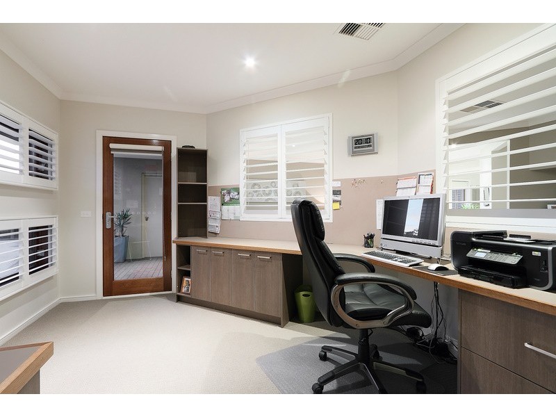 12 Market Lane, Narre Warren South VIC 3805
