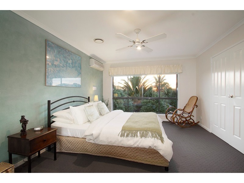 6 Anstey Retreat, Berwick VIC 3806