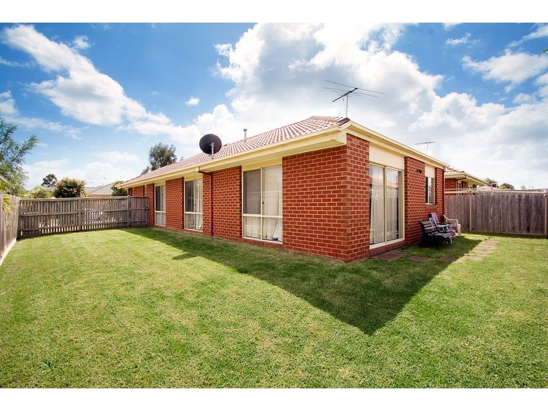 24 Jacana Drive, Carrum Downs VIC 3201
