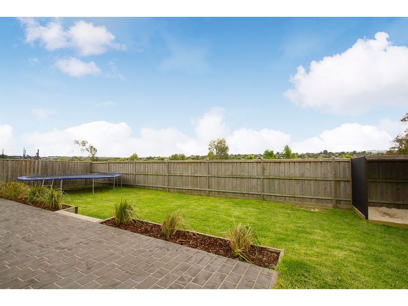 63 Loxley Boulevard, Narre Warren South VIC 3805