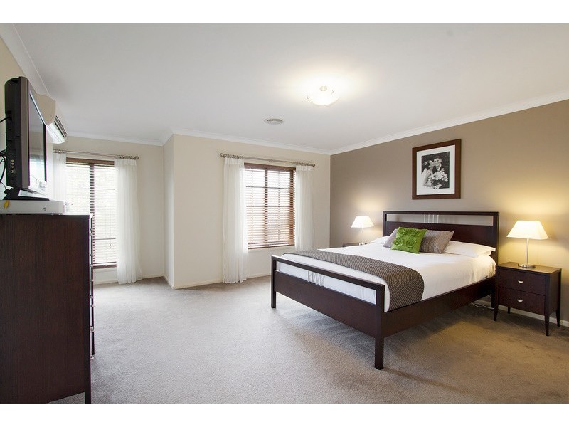 63 Loxley Boulevard, Narre Warren South VIC 3805