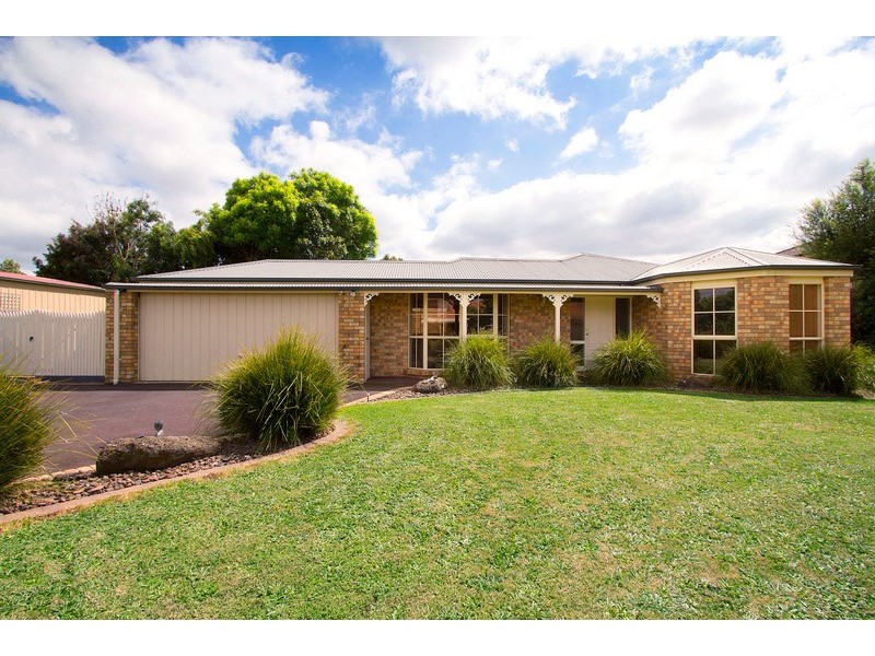 56 The Boulevard, Narre Warren South VIC 3805