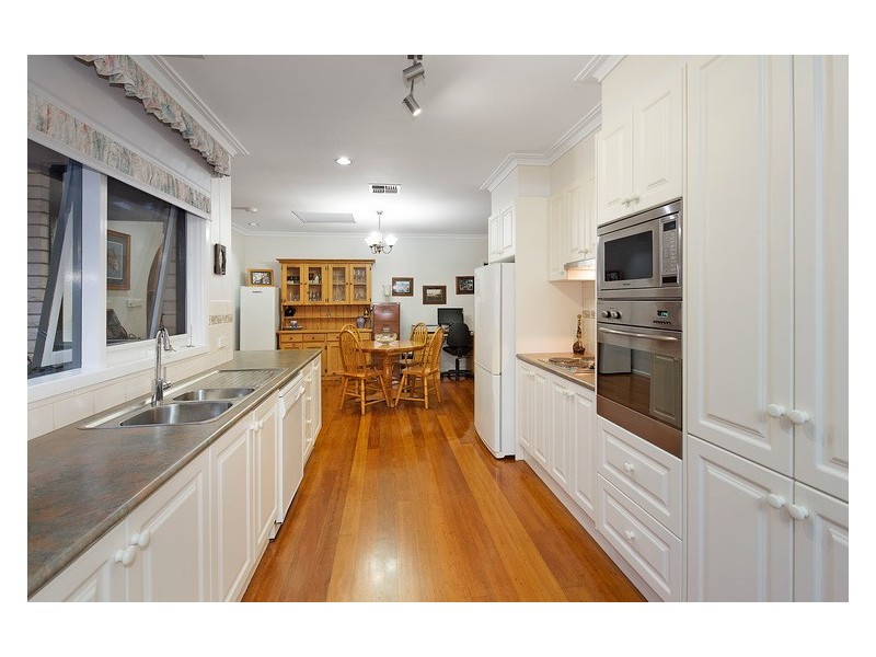193-195 Greaves Road, Narre Warren South VIC 3805