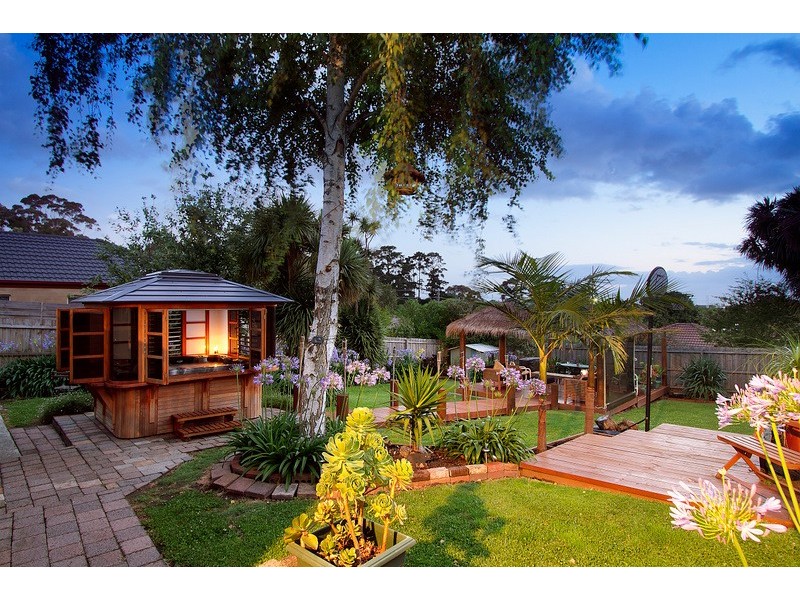 7 Queens Court, Berwick VIC 3806