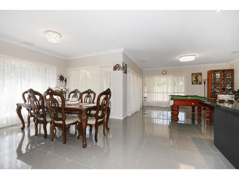 10 College Drive, Narre Warren South VIC 3805