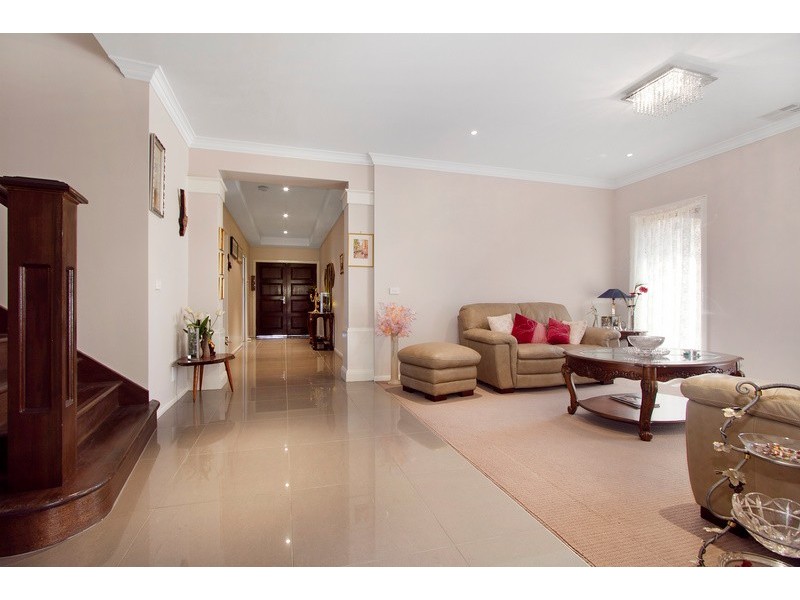 10 College Drive, Narre Warren South VIC 3805