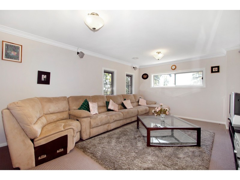 10 College Drive, Narre Warren South VIC 3805