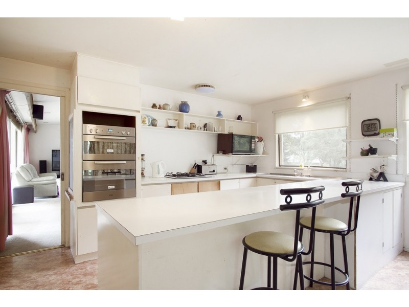 32 St Georges Road, Beaconsfield Upper VIC 3808