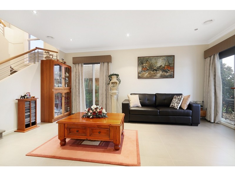 53 Premier Drive, Berwick VIC 3806