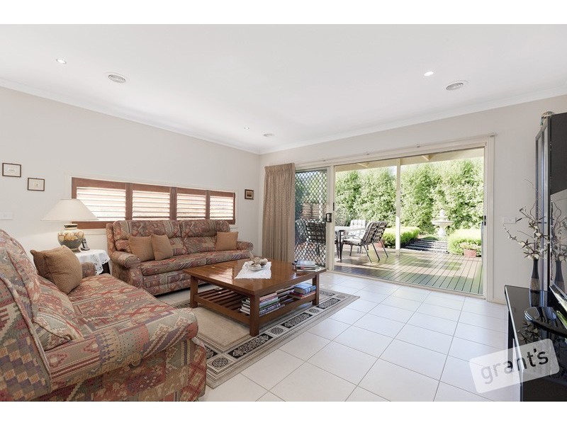 4 Florida Court, Berwick VIC 3806