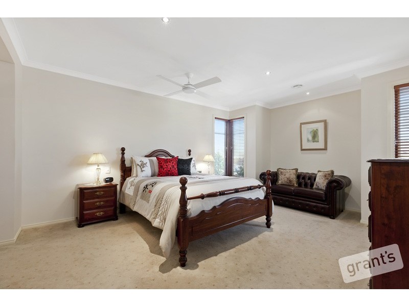 4 Florida Court, Berwick VIC 3806