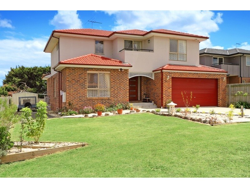 5 Sachiko Place, Berwick VIC 3806