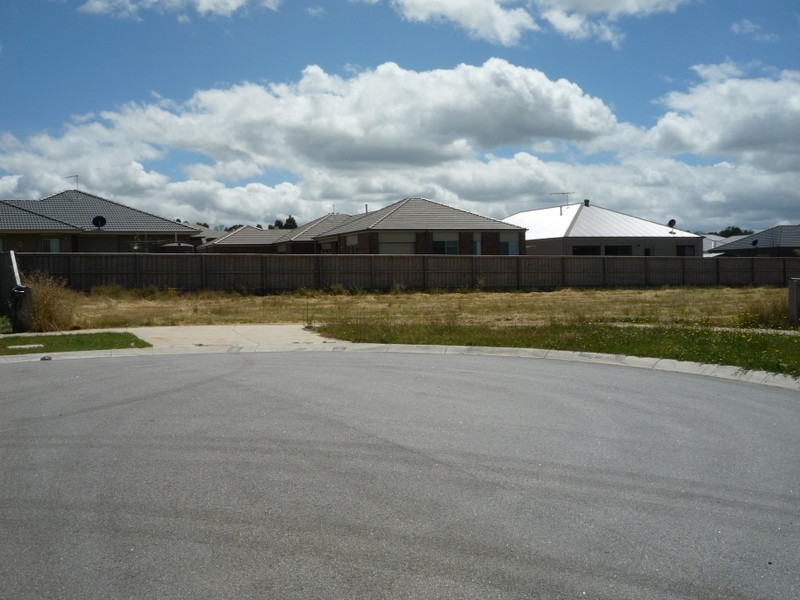 5 Bilby Court, Pakenham VIC 3810