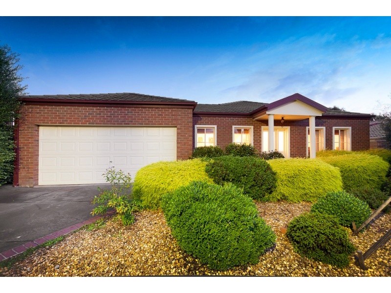 22 Ellesse Way, Berwick VIC 3806