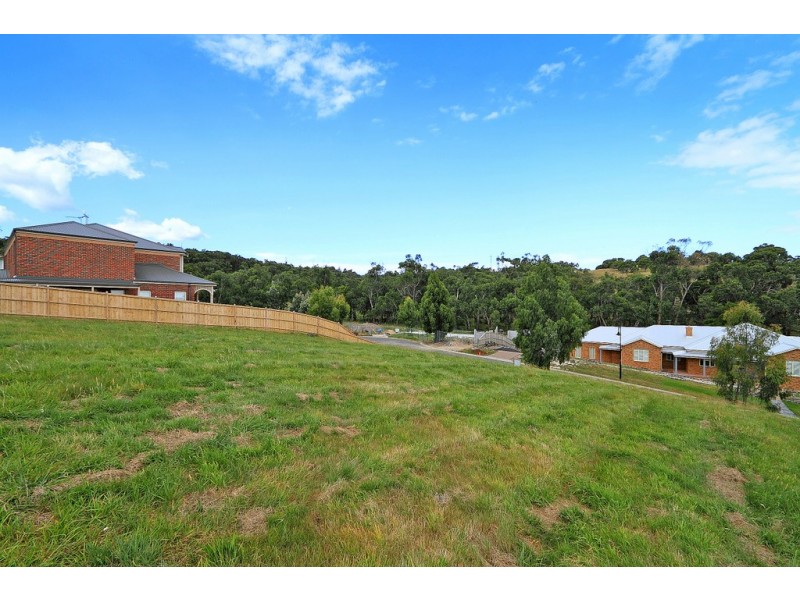 7 Connassidy Close, Beaconsfield VIC 3807