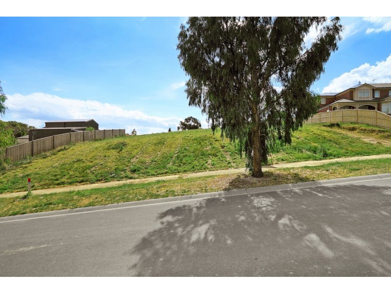 7 Connassidy Close, Beaconsfield VIC 3807