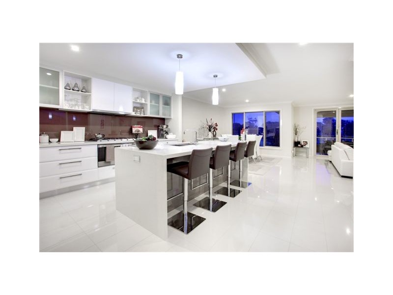 24 Nagle Drive, Sandhurst VIC 3977