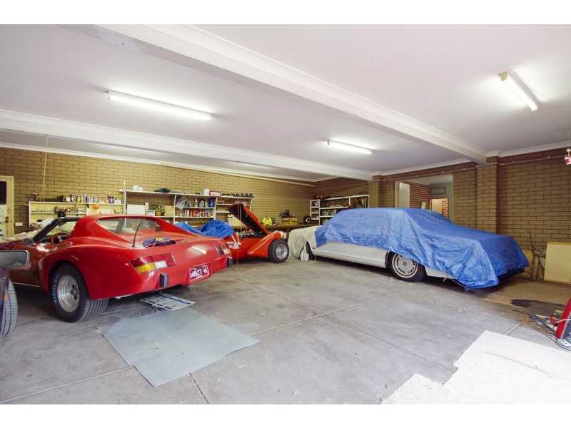 127 Duncan Drive, Pakenham VIC 3810