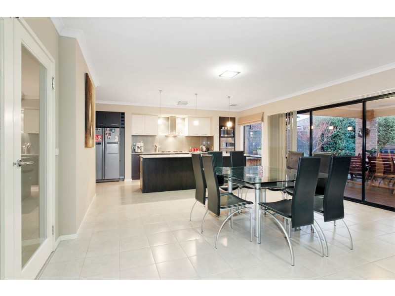 6 Duke Street, Berwick VIC 3806