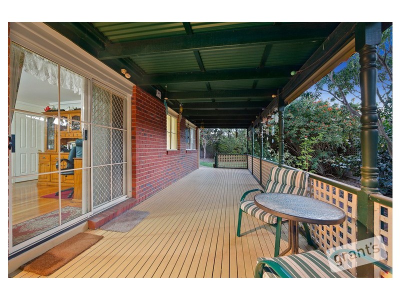 34 Chirnside Road, Berwick VIC 3806