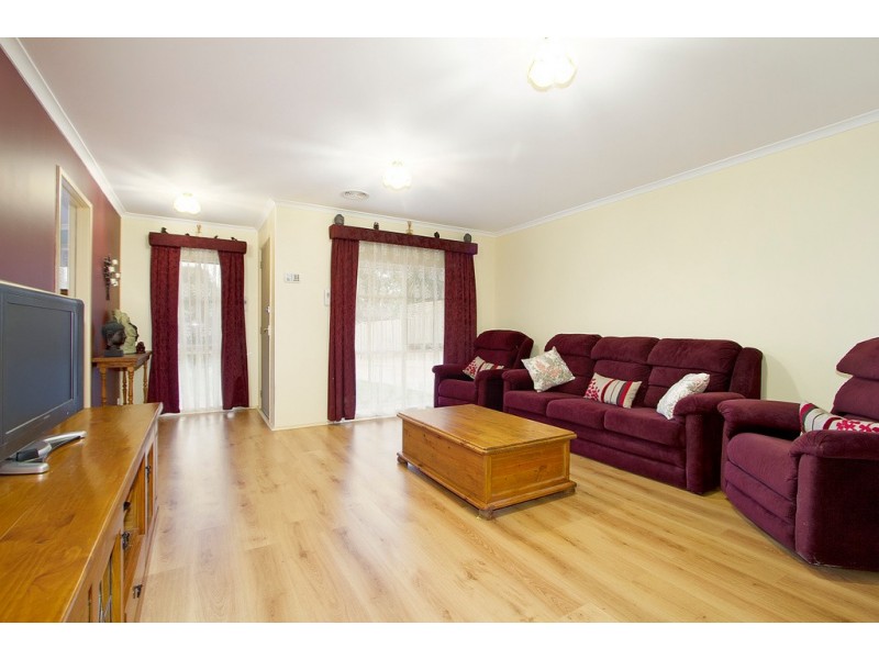 13 Hillman Court, Berwick VIC 3806