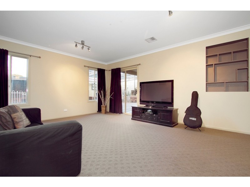 11 Azimuth Close, Narre Warren South VIC 3805