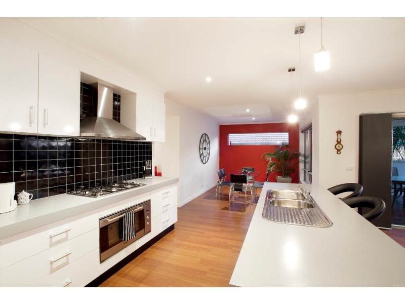 30 Northgate Drive, Berwick VIC 3806