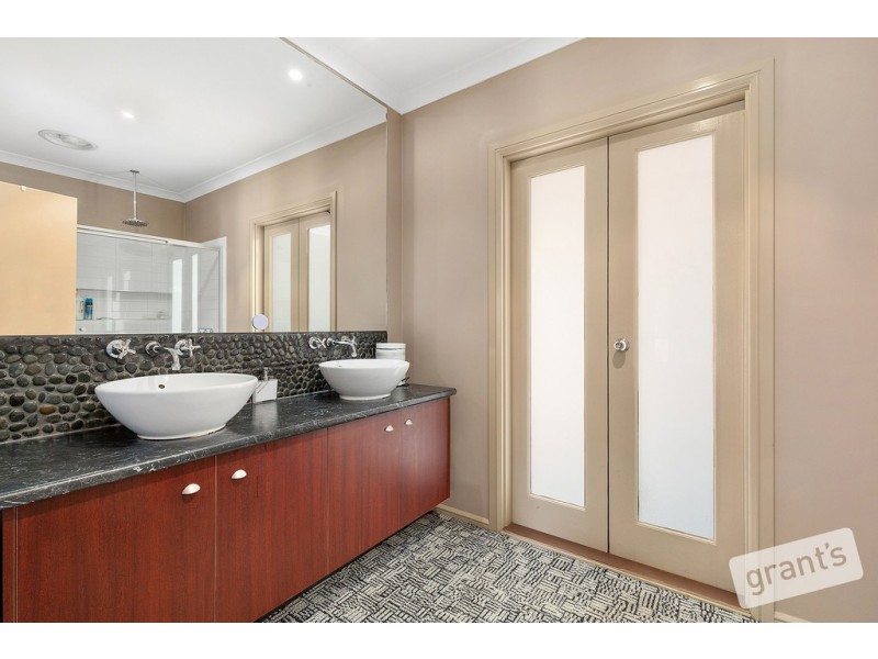 7 Buster Court, Narre Warren South VIC 3805