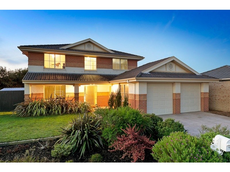 31 Harrington Drive, Narre Warren South VIC 3805