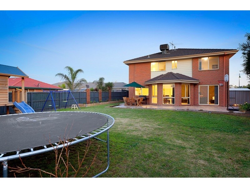 31 Harrington Drive, Narre Warren South VIC 3805