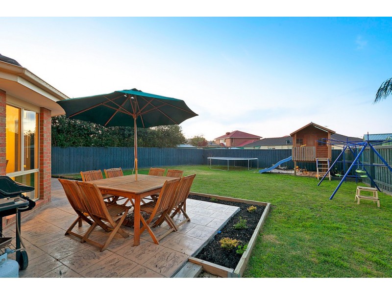 31 Harrington Drive, Narre Warren South VIC 3805