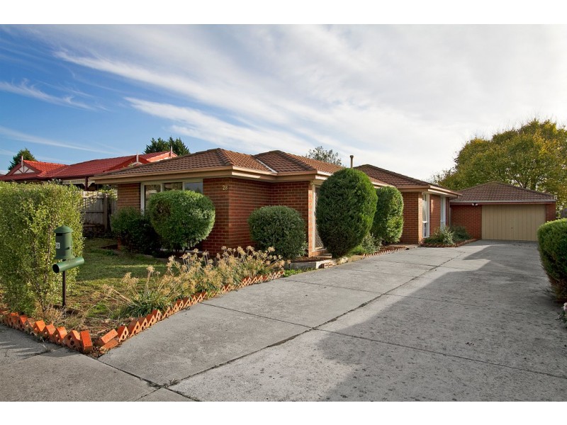28 Ralph Crescent, Hampton Park VIC 3976