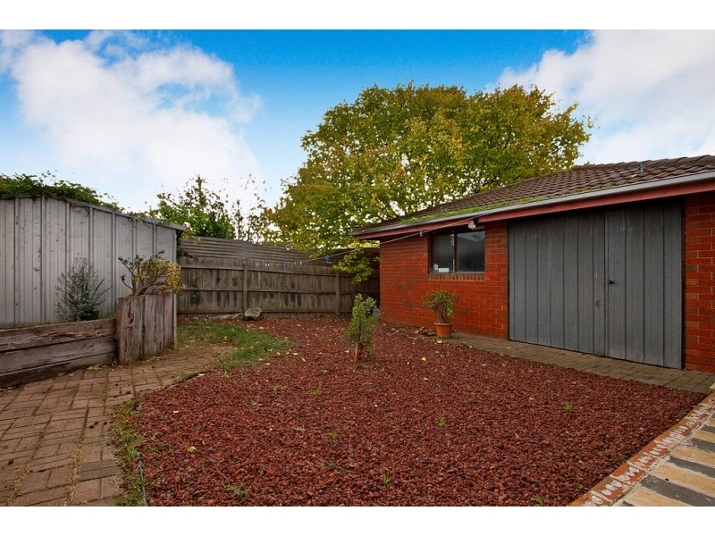 28 Ralph Crescent, Hampton Park VIC 3976