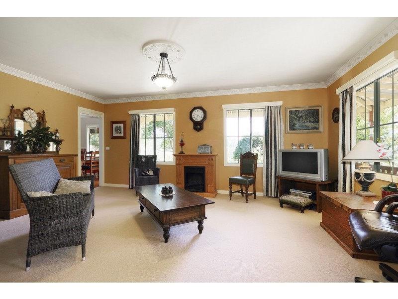 280 Army Road, Pakenham VIC 3810