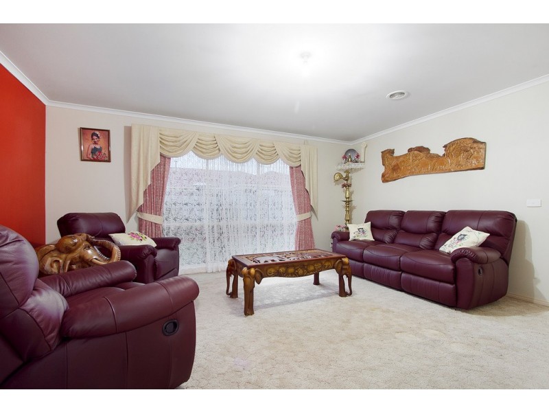 45 Bounty Way, Berwick VIC 3806